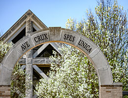 Photo of an archway. Links to Gifts from Retirement Plans